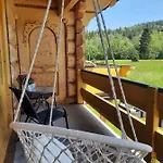 Bed & Breakfast Plazowka Bialczanska 3*