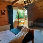 Bed & Breakfast Plazowka Bialczanska 3*