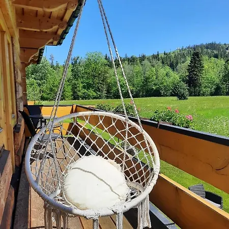 Bed and Breakfast Plazowka Bialczanska 3*