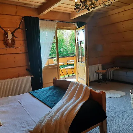 Bed & Breakfast Plazowka Bialczanska *