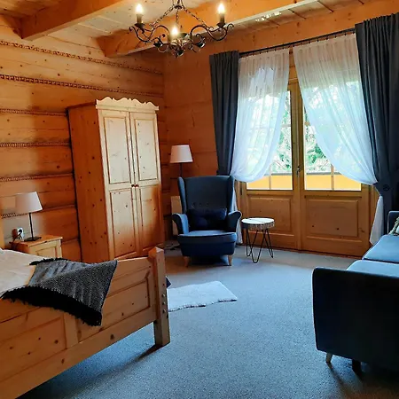 Plazowka Bialczanska Bed & Breakfast *