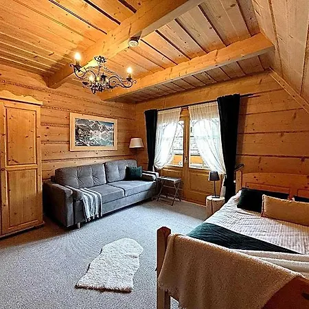 Bed & Breakfast Plazowka Bialczanska 3*